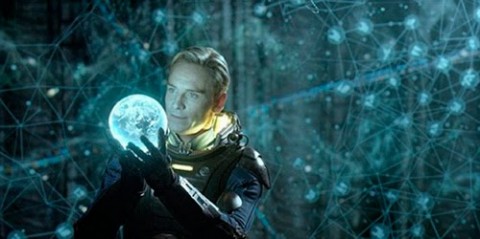 David simboliza el sueño illuminati del transhumanismo. Una forma de vida robótica creada por los seres humanos y que por tanto nos convierte en sus %u2018dioses%u2019.