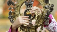 MÍSTICA - Sangue de San Gennaro não se liquefaz em dezembro de 2016: prenuncio de grandes catástrofes? Pestes globais? Guerra mundial iminente?