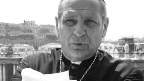 Paul Marcinkus estaria envolvido no crime.